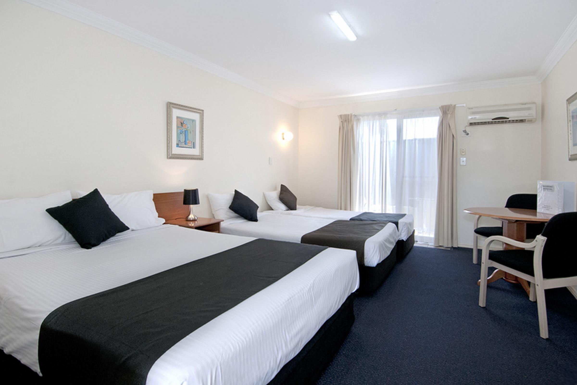 Econo Lodge Waterford Loganlea Exteriér fotografie
